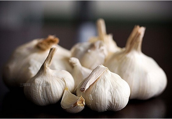 冰箱食物摆放图,冰箱食物存放正确方法,不能放冰箱的食物,冰箱存放食物示意图,没有冰箱怎么保存食物,热的食物能放冰箱吗,冰箱里的食物,哪些食物不能放冰箱,冰箱储存食