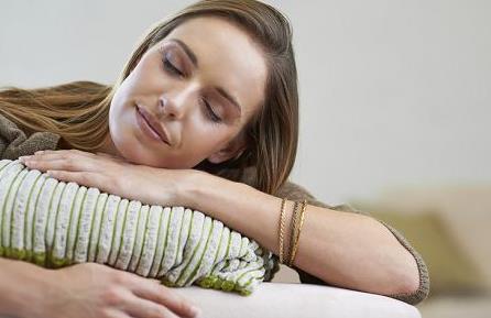 女性习惯性流产的原因,女性卫生习惯,女性上网习惯,女性消费习惯,女性习惯性流产治疗,女性养生健康生活习惯,韩国女性生活习惯,白领女性消费习惯,女性上网习惯调