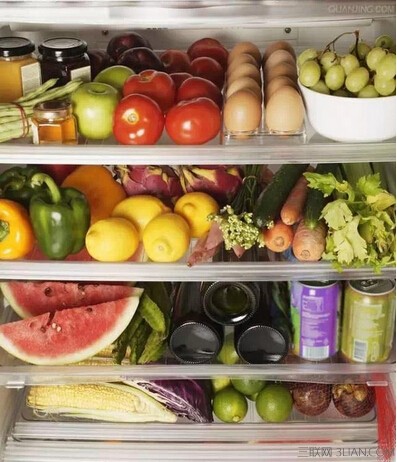 冰箱上面能放东西吗,什么东西不能放冰箱,哪些东西不能放冰箱,什么东西除冰箱臭味,热东西能不能放冰箱,冰箱顶上能放东西吗,冰箱顶部可以放东西,热的东西能放冰箱吗,冰箱怎么放东西,冰箱上能放东西吗,冰箱下面要垫东西吗,把热的东西放进冰箱,冰箱顶部能放东西,热的东西放冰箱,什么东西去冰箱异